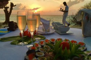 Denise+private+island+Sushi+on+the+beach_preview-1920w